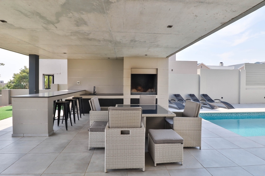 3 Bedroom Property for Sale in Fairhaven Country Estate Western Cape